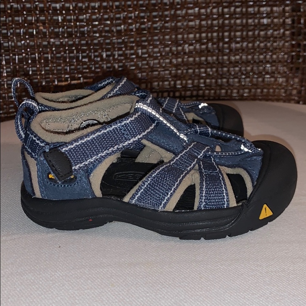 KEEN BABY SHOES